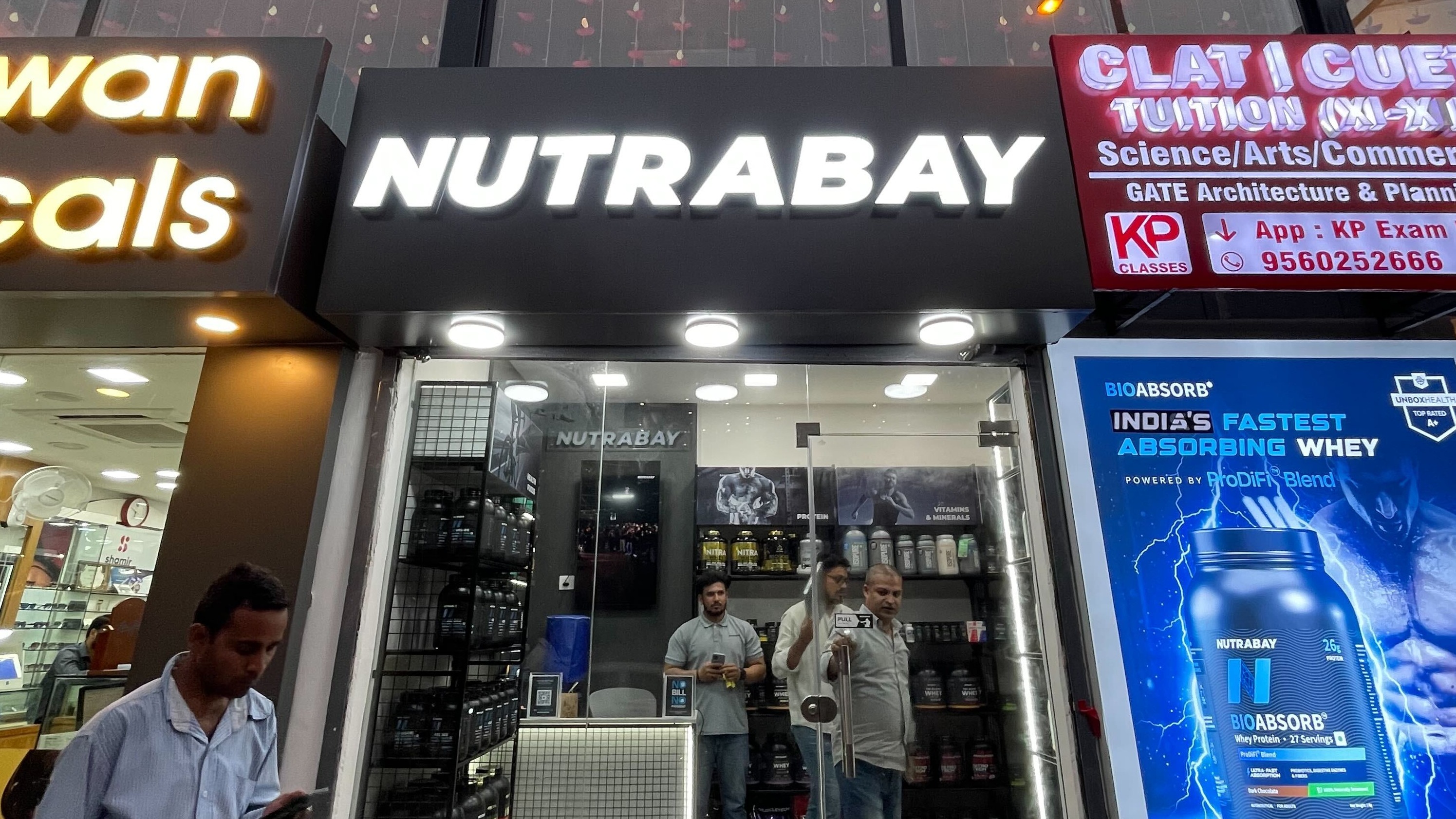 Nutrabay Supplement Store, Malviya Nagar